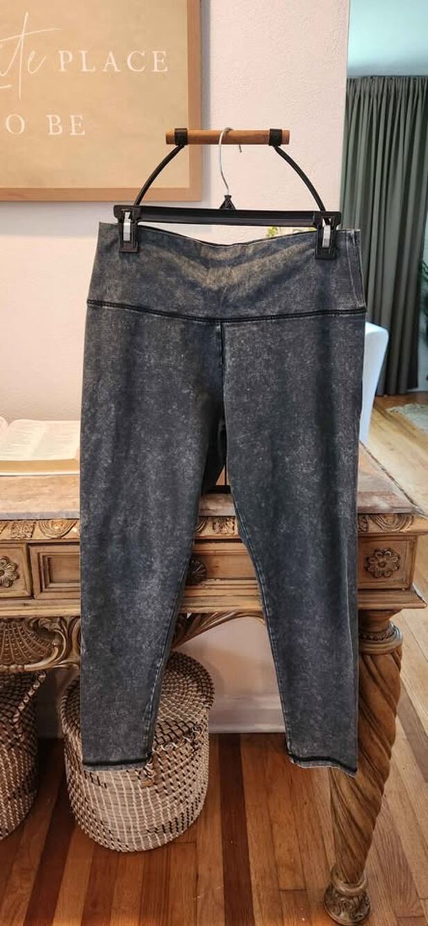Aerie Chill. Play. Move. Leggings Size Large